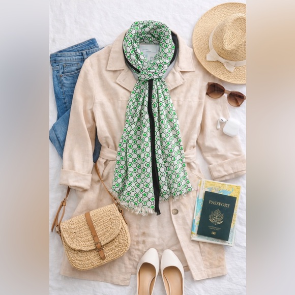 Green White Geometric Scarf Lightweight Black Trim Modern Print 70x25 - Picture 2 of 5